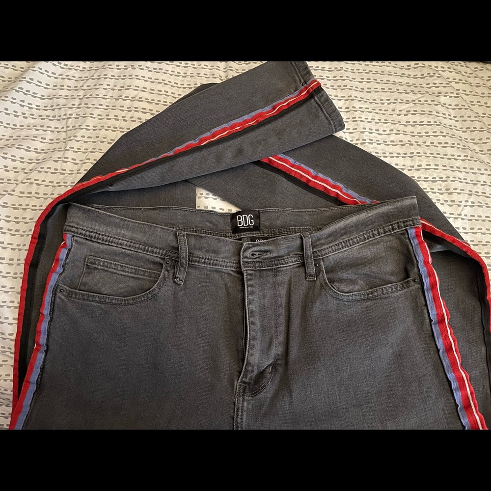 Urban outfitters BDG size 36 skinny stretch. Never worn